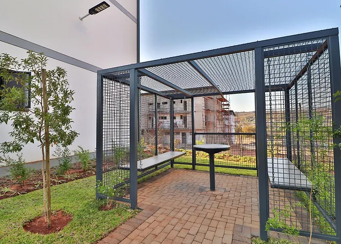 Lowveld Vivid Haven